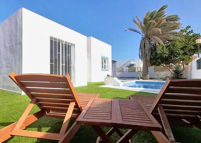 La Casa Del Mar, By Comfortable Luxury Villa